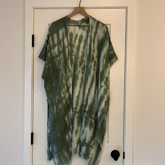 Kimonos - Picture 6 of 10